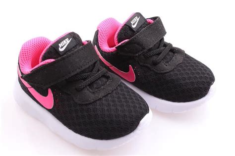 nike babyschoentjes maat 19